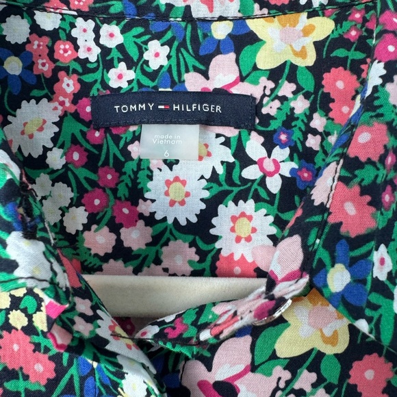Tommy Hilfiger Navy Floral Button-Front Top with Multicolor Blooms - Picture 5 of 6